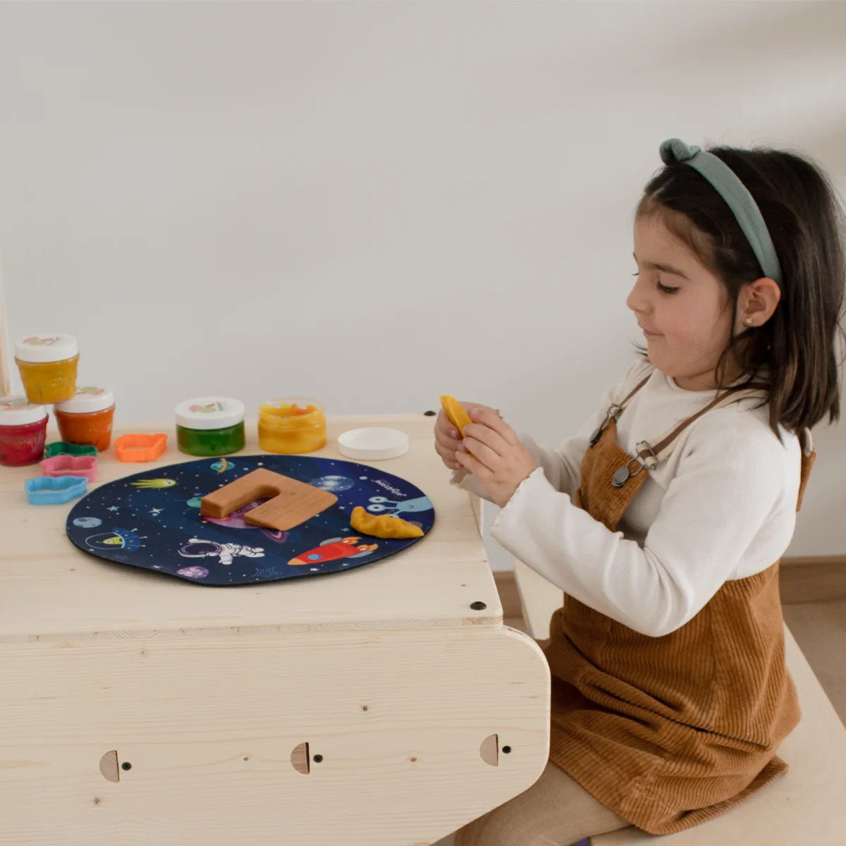 plastilina-y-cuchillo-mia